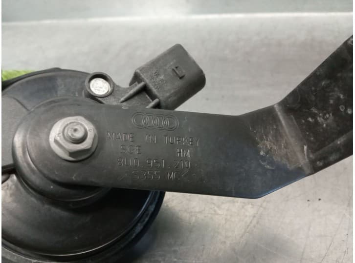 Recambio de claxon para audi q3 (8ub, 8ug) 2.0 tdi referencia OEM IAM 8U0951210 8U0951210 6