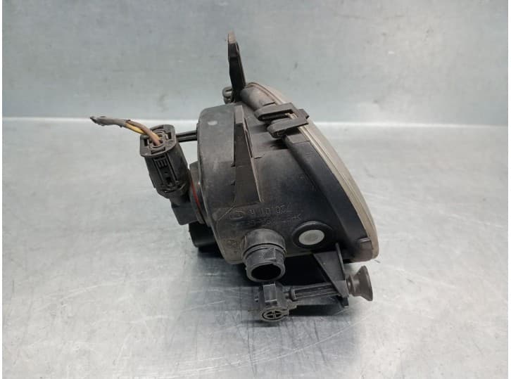 Recambio de faro antiniebla derecho para bmw 3 (f30, f80) 318 d referencia OEM IAM 7248912 3