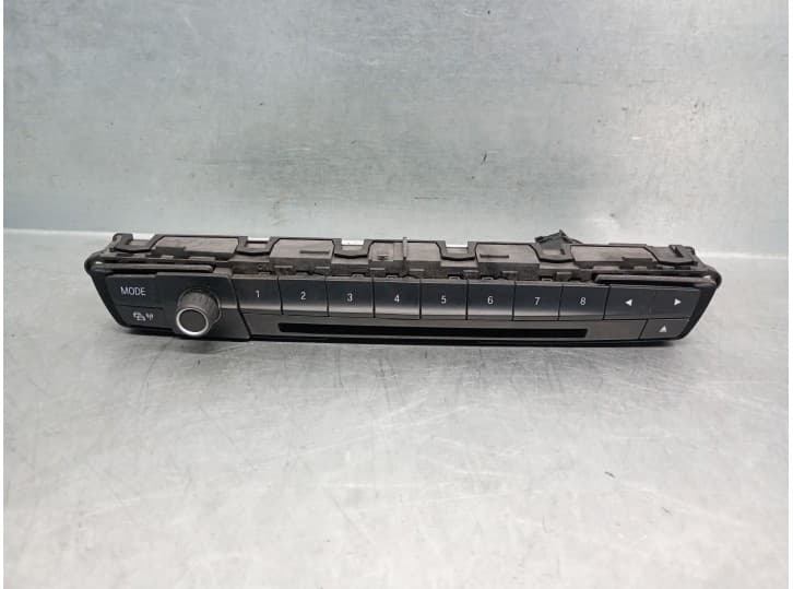 Recambio de sistema audio / radio cd para bmw 3 (f30, f80) 318 d referencia OEM IAM E1062000