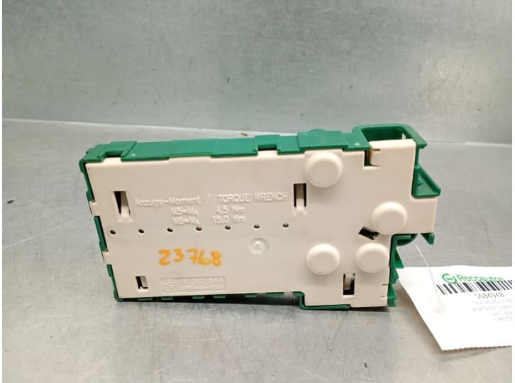 Recambio de caja reles / fusibles para bmw 5 (e39) 520 i referencia OEM IAM 8387543 2