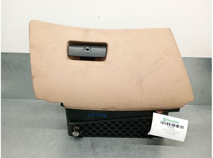 Recambio de guantera para bmw 5 (e39) 520 i referencia OEM IAM 51167143320 51167143320