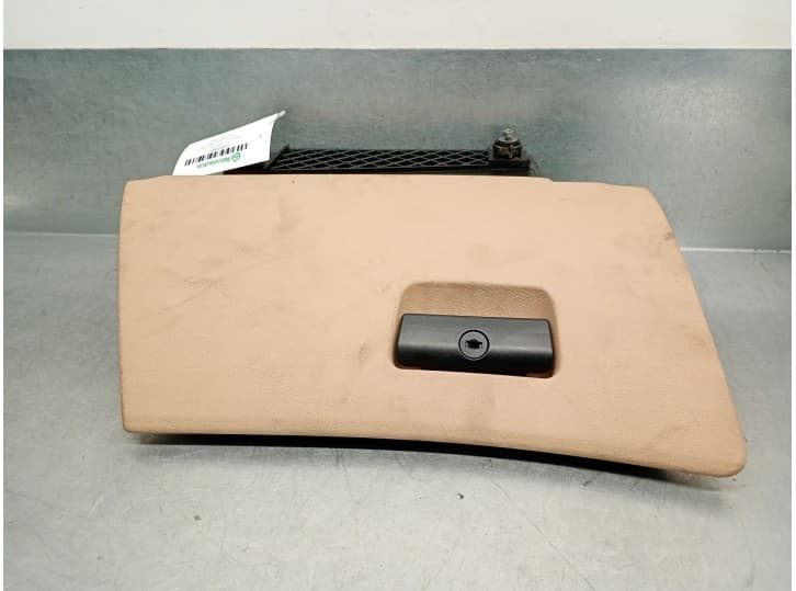Recambio de guantera para bmw 5 (e39) 520 i referencia OEM IAM 51167143320 51167143320 3