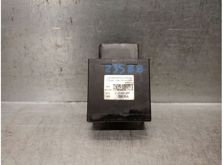 Recambio de rele para audi q3 (f3b) 35 tdi referencia OEM IAM 3Q0906121B 3Q0906121B