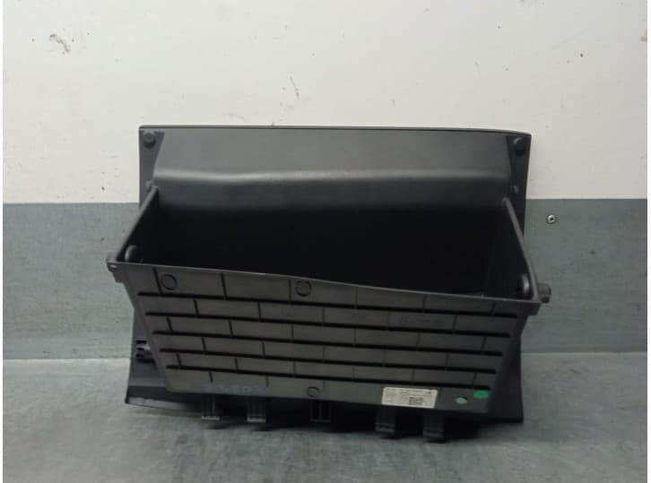 Recambio de guantera para mg zs suv (azs1) 1.0 t-gdi referencia OEM IAM 10969371 10001029 4