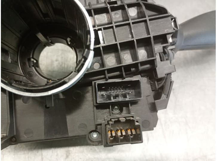 Recambio de mando luces para volvo xc40 (536) d4 awd referencia OEM IAM 32275368 32275368 4