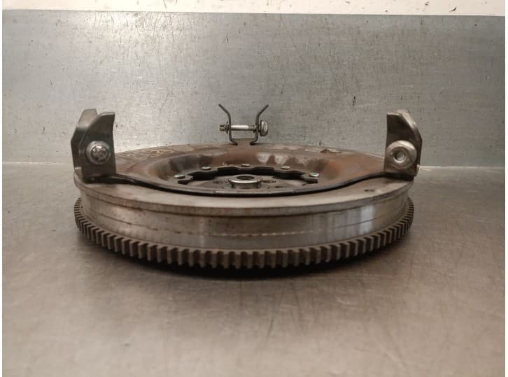 Recambio de volante motor para mg mg hs (as23) 1.5 t (sas23) referencia OEM IAM 15E4E 15E4E 3