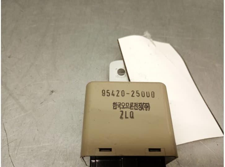 Recambio de rele para hyundai accent ii (lc) 1.5 crdi referencia OEM IAM 9542025000 5