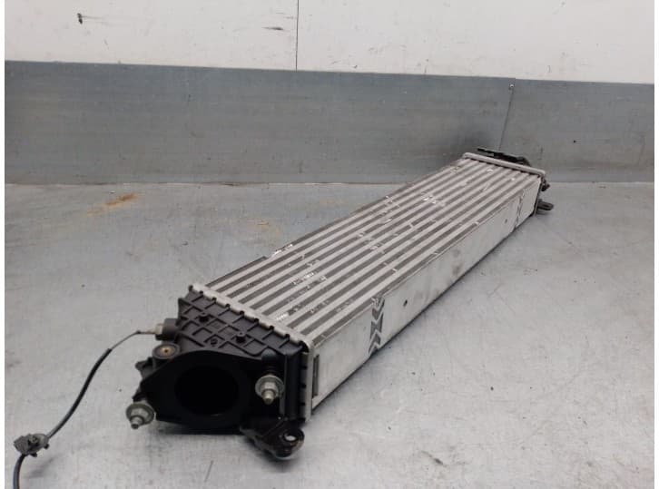 Recambio de intercooler para mazda 3 sedán (bm_, bn_) 2.2 d referencia OEM IAM SH 3