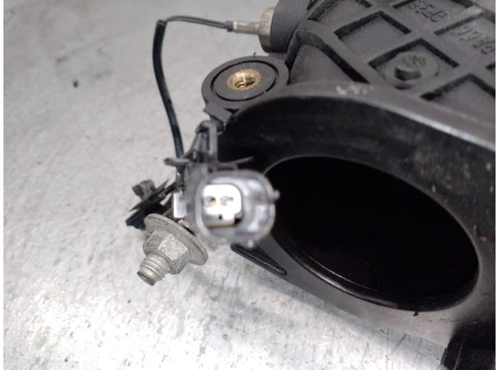 Recambio de intercooler para mazda 3 sedán (bm_, bn_) 2.2 d referencia OEM IAM SH 4