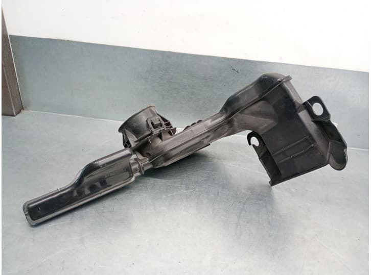 Recambio de tubo para mazda 3 sedán (bm_, bn_) 2.2 d referencia OEM IAM SH0513201 SH0513201 4