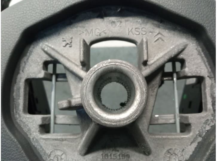 Recambio de volante para peugeot 508 sw i (8e_) 1.6 hdi referencia OEM IAM 4109QA  4109QA 7