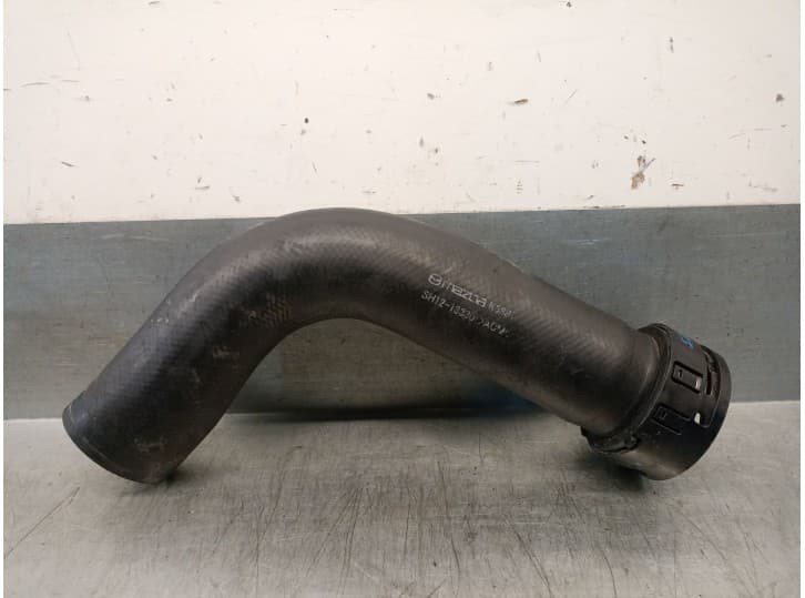 Recambio de tubo para mazda 3 sedán (bm_, bn_) 2.2 d referencia OEM IAM SH1213330 SH1213330