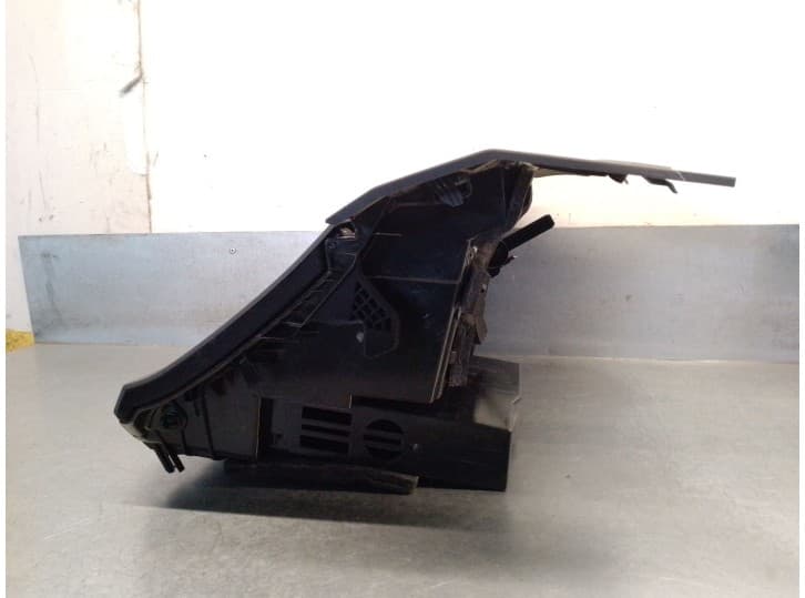 Recambio de guantera para audi q3 (f3b) 35 tdi referencia OEM IAM 83B857035A 83B857035A 2