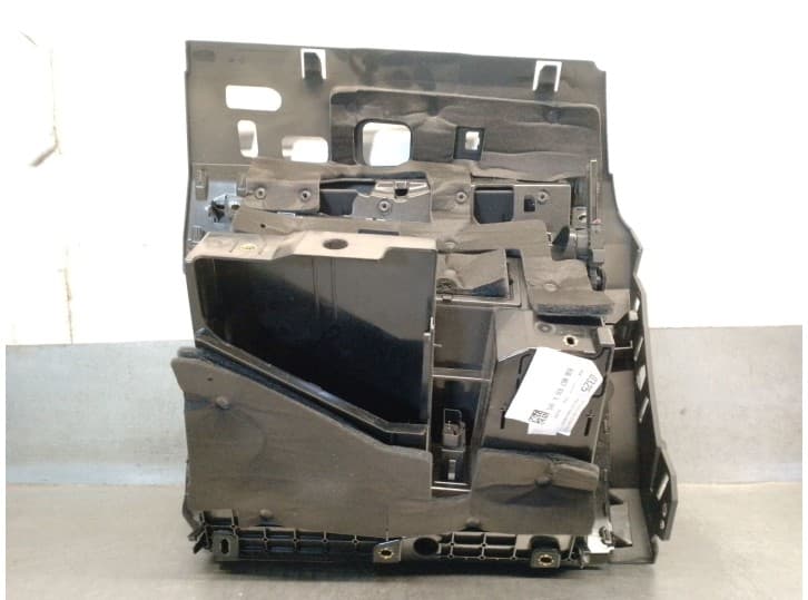 Recambio de guantera para audi q3 (f3b) 35 tdi referencia OEM IAM 83B857035A 83B857035A 4