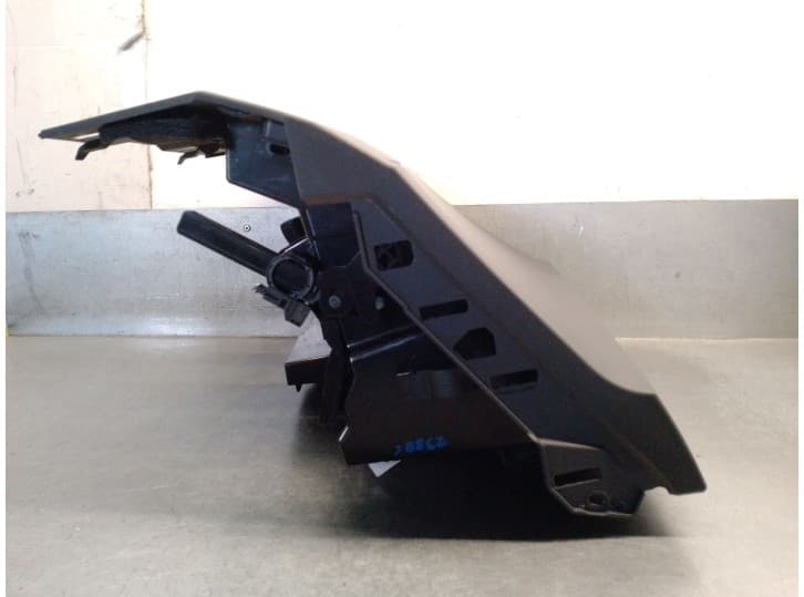 Recambio de guantera para audi q3 (f3b) 35 tdi referencia OEM IAM 83B857035A 83B857035A 6