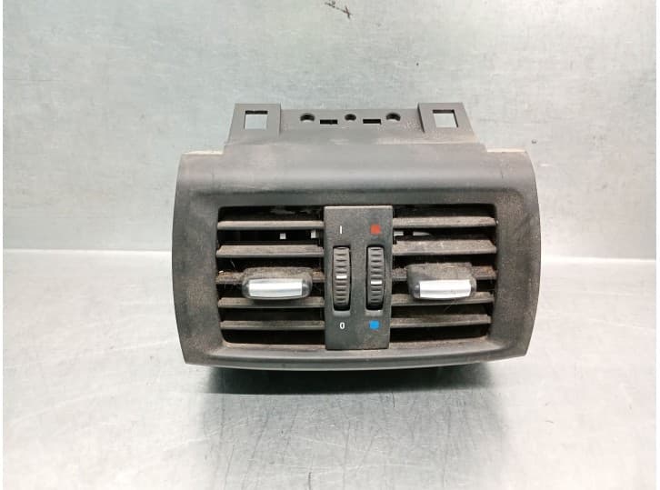 Recambio de aireador para bmw x4 (f26) xdrive 35 d referencia OEM IAM 9200888 64229200888