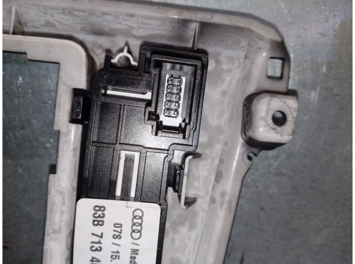 Recambio de moldura para audi q3 (f3b) 35 tdi referencia OEM IAM 83B713463A 83B713463A 3