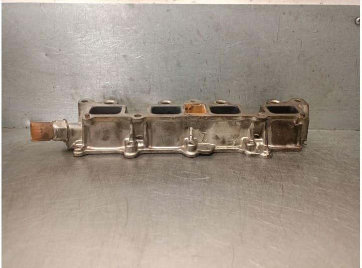 Recambio de rampa inyectora para seat leon (1p1) 1.4 tsi referencia OEM IAM CAX CAX 4