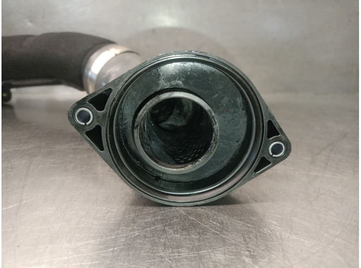Recambio de tubo para audi q3 (f3b) 35 tdi referencia OEM IAM 05L145762D 05L145762D 4