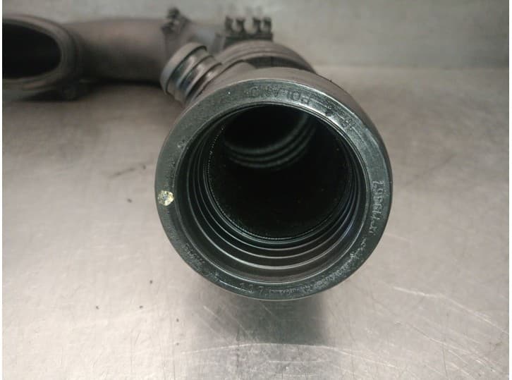 Recambio de tubo turbo para bmw 5 (e60) 525 d referencia OEM IAM 7786013 13717786013 4