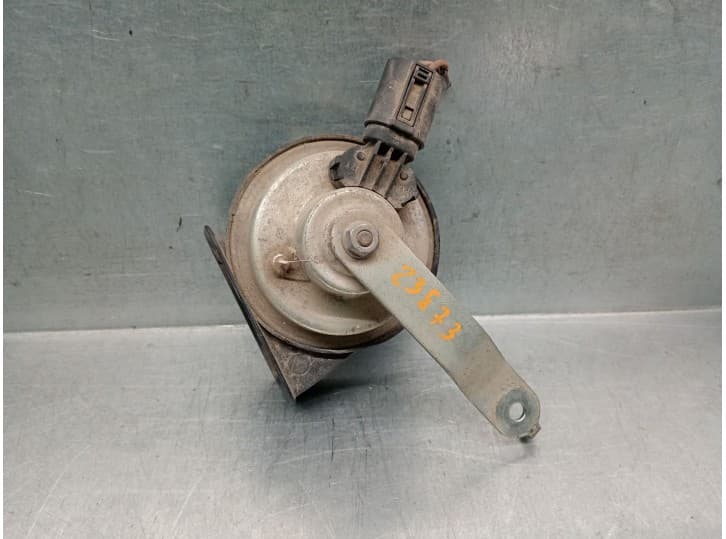 Recambio de claxon para bmw x4 (f26) xdrive 35 d referencia OEM IAM 7217703 61337217703 2