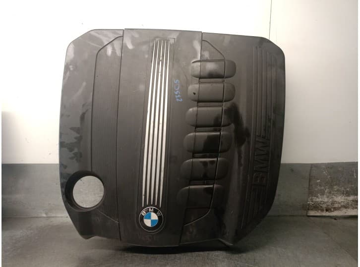 Recambio de tapa motor para bmw 5 (f10) 530 d referencia OEM IAM 13717800575 11147800575