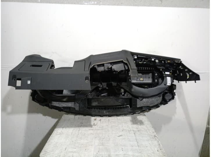 Recambio de salpicadero para audi q3 (f3b) 35 tdi referencia OEM IAM 83B857001 83B857001 6