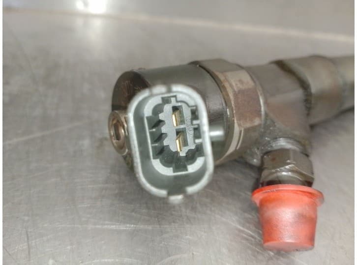 Recambio de inyector para bmw 5 (e39) 530 d referencia OEM IAM 7785984  0445110266 4