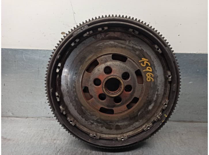 Recambio de volante motor para seat leon (1m1) 1.9 tdi referencia OEM IAM 028105264K