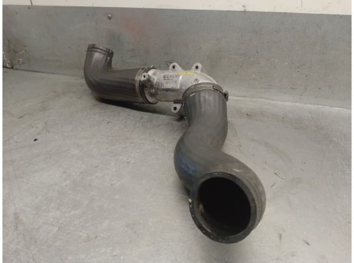Recambio de tubo para volvo s60 i (384) d5 referencia OEM IAM 8631538 8631538 4