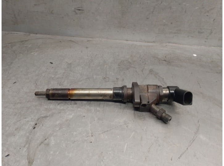 Recambio de inyector para volvo s40 ii (544) 2.0 d referencia OEM IAM 9657144580  SIEMENS