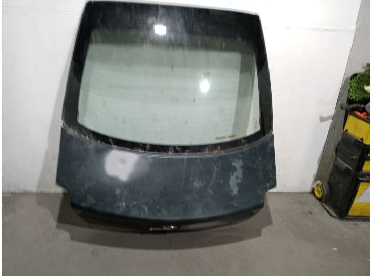 Recambio de porton trasero para kia shuma i (fb) 1.5 i 16v referencia OEM IAM BF