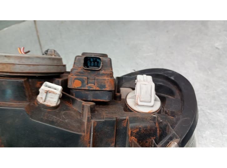 Recambio de faro derecho para citroën saxo (s0, s1) 1.5 d referencia OEM IAM  6205N6 8