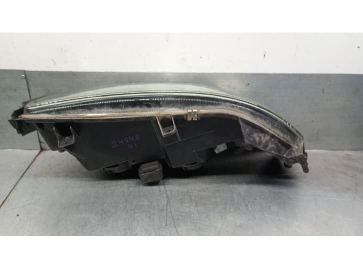 Recambio de faro izquierdo para volvo s60 i (384) 2.4 referencia OEM IAM 8693587 8693591 4