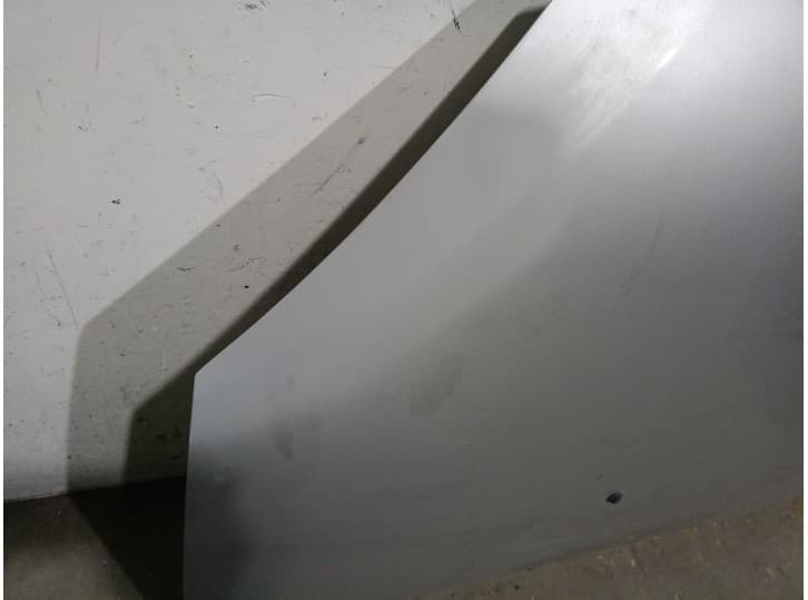 Recambio de capot para dacia sandero 1.6 mpi 85 (bs03) referencia OEM IAM K7MA8 2