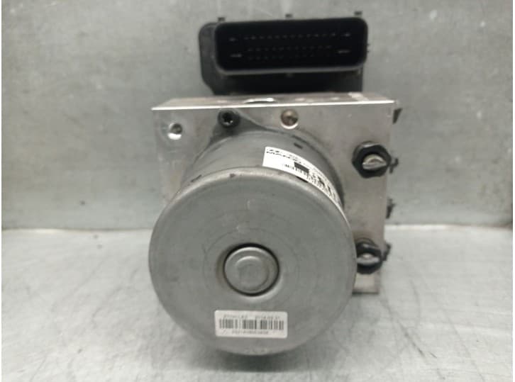 Recambio de abs para kia carens iv 1.7 crdi referencia OEM IAM 58910A4810 58910A4810 3