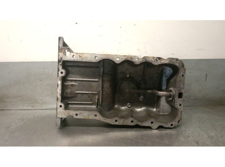 Recambio de carter para opel corsa d (s07) 1.2 (l08, l68) referencia OEM IAM 9128621 652005 3