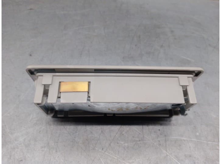 Recambio de luz interior para seat ibiza ii (6k1) 1.9 d referencia OEM IAM 1L0947105 4