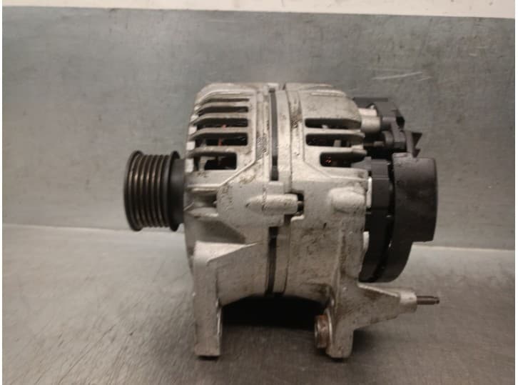 Recambio de alternador para seat arosa (6h1) 1.0 referencia OEM IAM 047903015Q 047903015Q