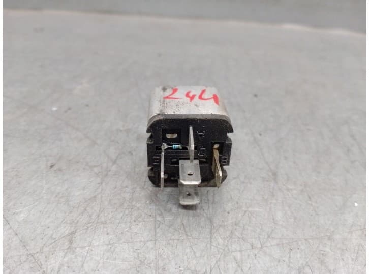 Recambio de rele para tata safari (42_fd) 2.0 d 4x4 referencia OEM IAM 265454204913 2