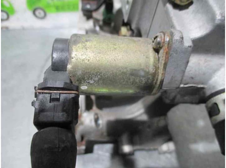 Recambio de colector admision para kia pride station wagon 1.3 referencia OEM IAM 10
