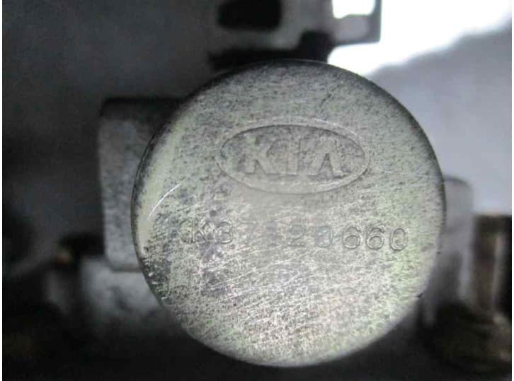Recambio de colector admision para kia pride station wagon 1.3 referencia OEM IAM 11