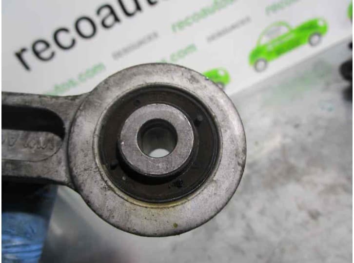 Recambio de soporte motor trasero para peugeot 207/207+ (wa_, wc_) 1.4 hdi referencia OEM IAM 4
