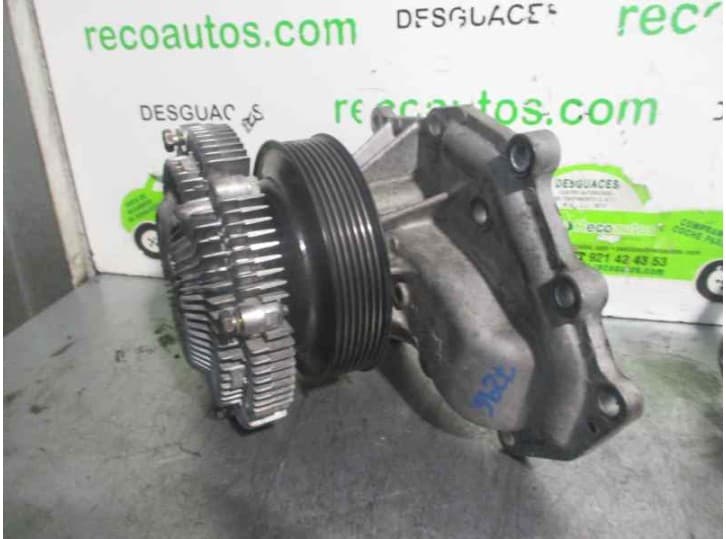Recambio de bomba agua para nissan terrano ii (r20) 3.0 di 4wd referencia OEM IAM  JH24 2