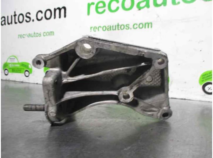 Recambio de soporte motor para citroën xsara (n1) 1.9 td referencia OEM IAM 4