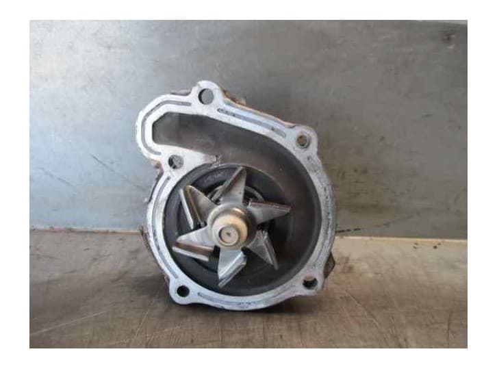 Recambio de bomba agua para nissan micra iii (k12) 1.4 16v referencia OEM IAM 2