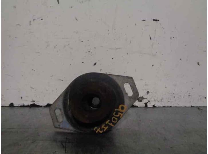 Recambio de soporte motor izquierdo para citroën c4 coupé (la_) 2.0 hdi referencia OEM IAM 3
