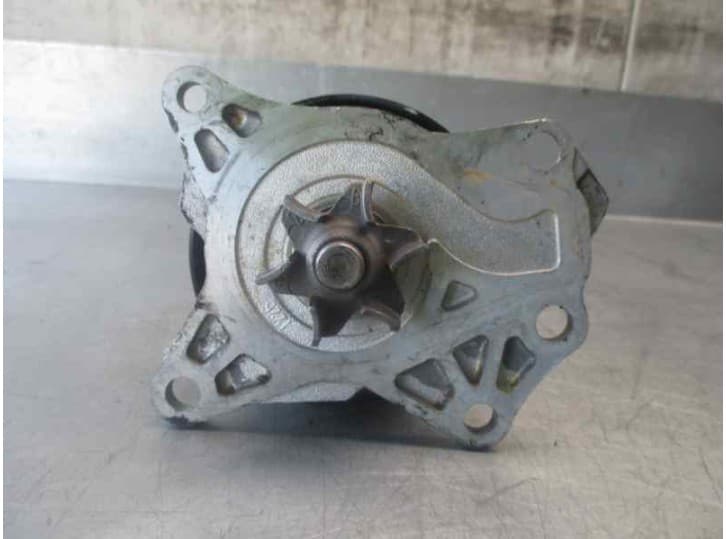 Recambio de bomba agua para toyota aygo (_b1_) 1.0 (kgb10_) referencia OEM IAM 1610009530 2