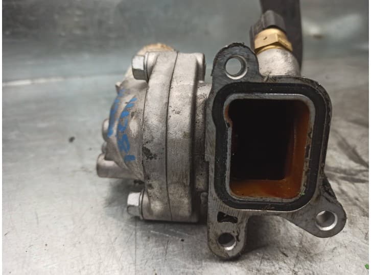Recambio de termostato para hyundai i40 i (vf) 1.7 crdi referencia OEM IAM 256102A720 4