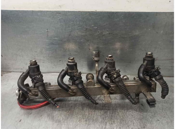 Recambio de rampa inyectora para bmw 3 (e46) 323 i referencia OEM IAM 13531247904 2